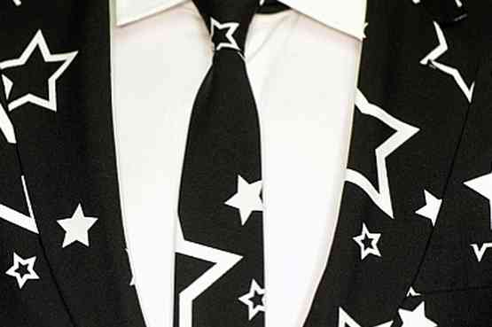 Un abito stravagante per un'occasione divertente