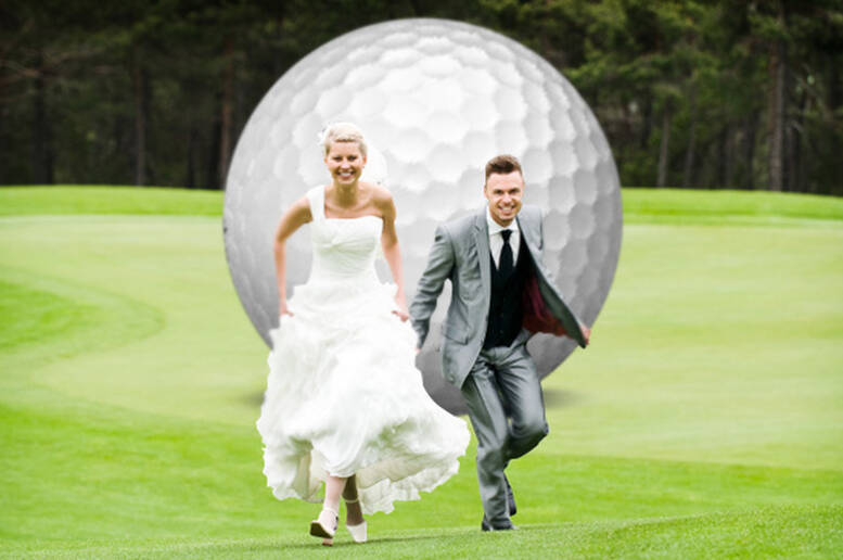 Un pazzo e originale shooting matrimoniale, all'insegna dell'ironia
