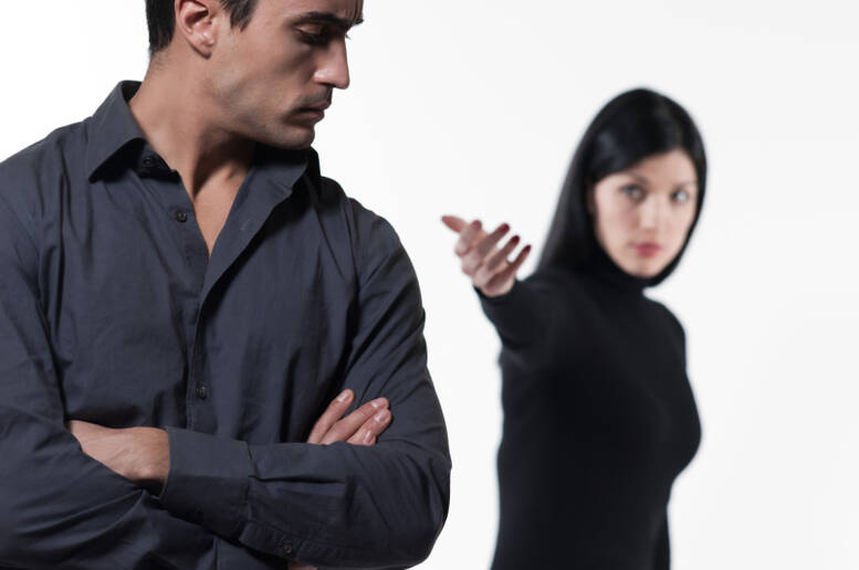 Le cose tra di noi non vanno bene? Allora sposiamoci!