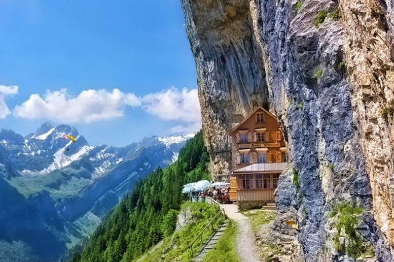 Un suggestivo soggiorno tra le montagne svizzere, nella locanda Aescher