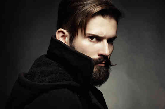 Barbe e baffi: look che seguono le nuove mode e svelano anche risvolti della personalità dell’uomo