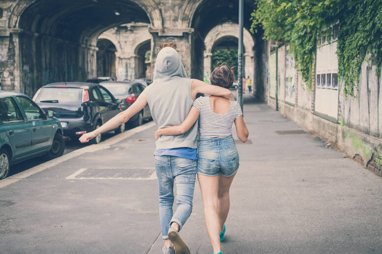 Un uomo e una donna possono essere amici? Sì, soprattutto se lui è gay