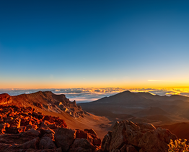 Salta in sella e scendi le pendici del vulcano Haleakala!